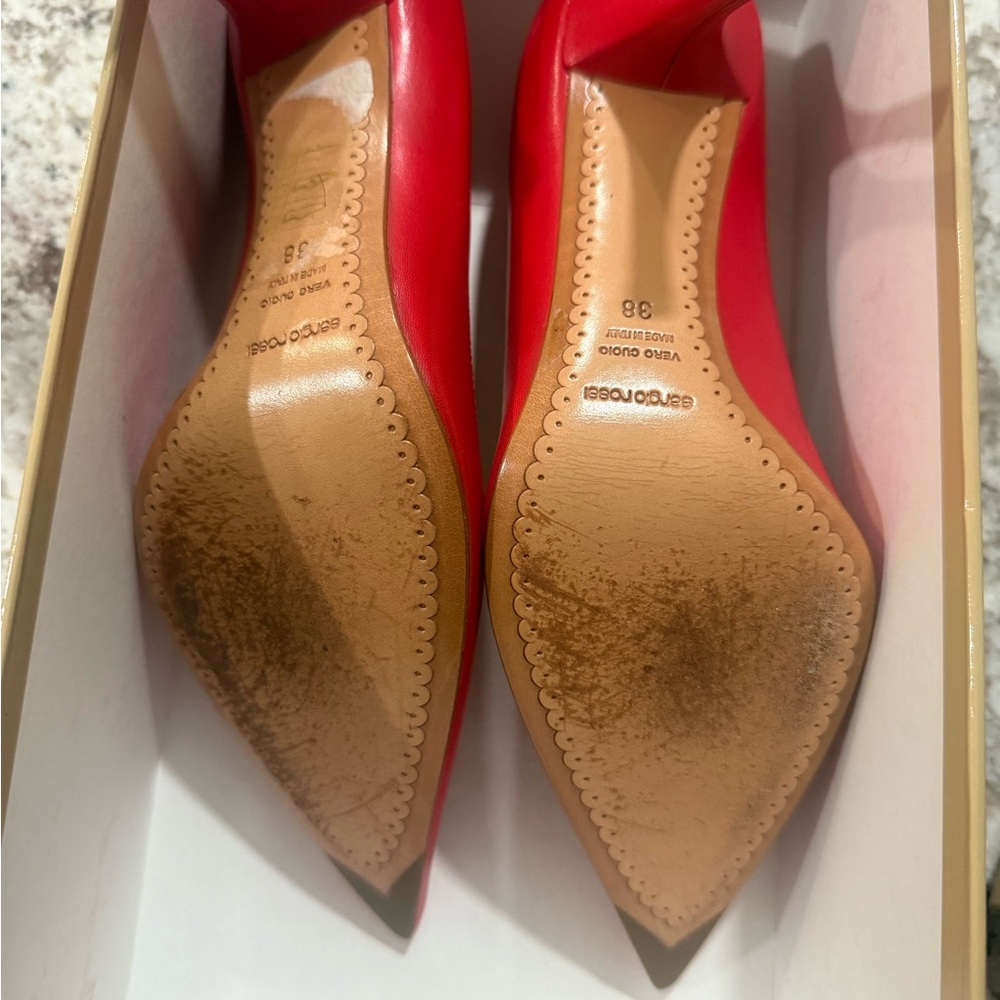 Sergio Rossi Red Pointed Toe Stiletto Pumps - Picture 4 of 5